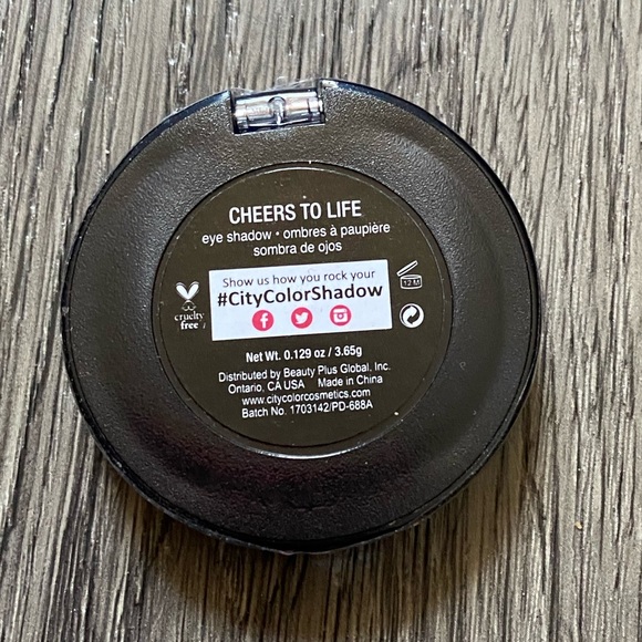 🌷HOST PICK🌷Makeup Bundle - 7 items! - Picture 11 of 17